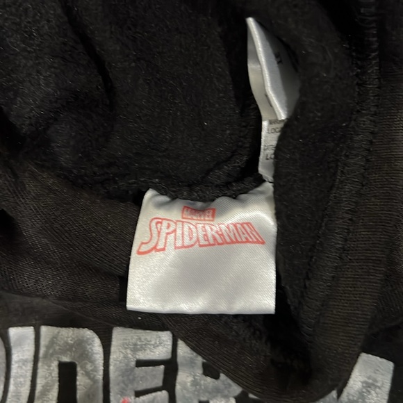 Toddler Marvel Spider-Man hoodie - Picture 3 of 6